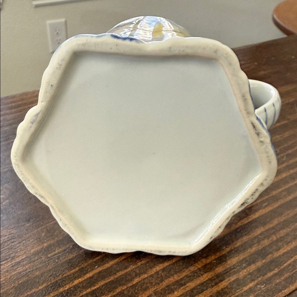 Andrea By Sadek Pink, Yellow & Blue Floral Sugar and Creamer Set - Picture 10 of 13